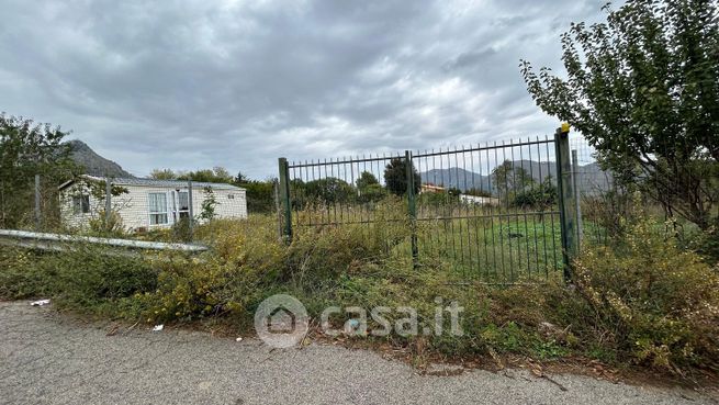 Terreno agricolo in commerciale in Strada Vicinale Barone