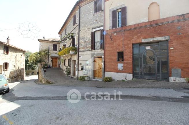 Appartamento in residenziale in Via Gatti Mario 5