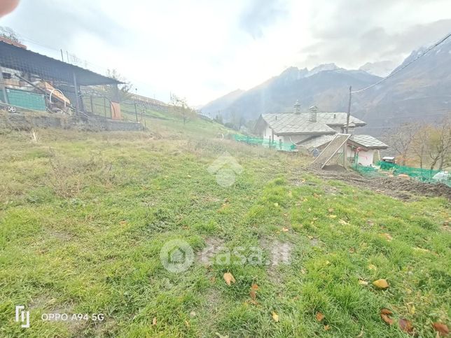 Terreno edificabile in residenziale in Frazione Pallu 21