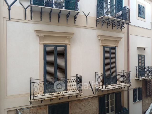 Appartamento in residenziale in Via Lungarini 68