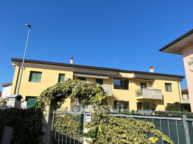 Appartamento in residenziale in Via Dante Alighieri