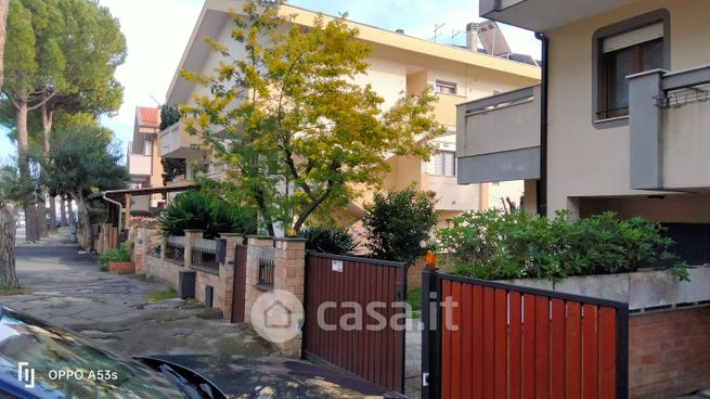 Appartamento in residenziale in Via Ettore Ianni 51