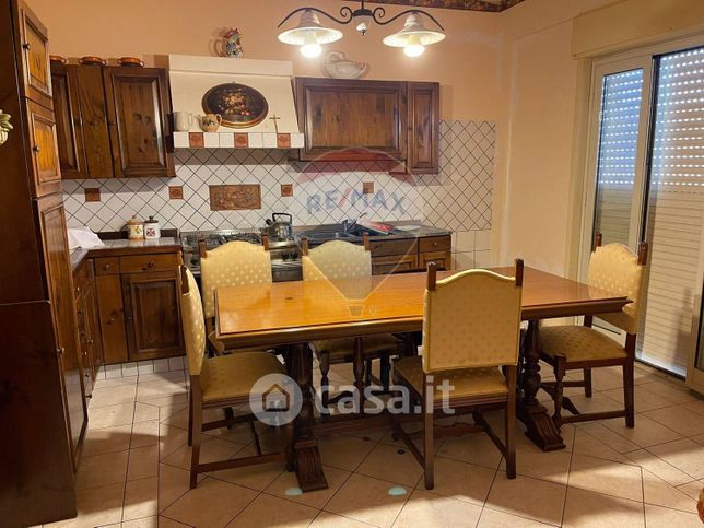Appartamento in residenziale in Via IV Novembre 64