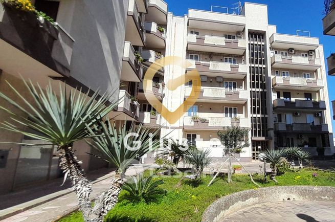 Appartamento in residenziale in Via Nino Bixio 30