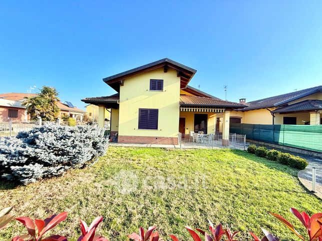 Villa in residenziale in Via Tagliata 51
