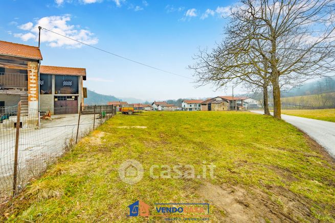 Terreno agricolo in commerciale in Via Colletto