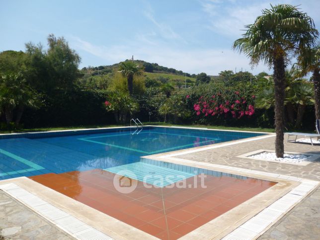 Villa in residenziale in