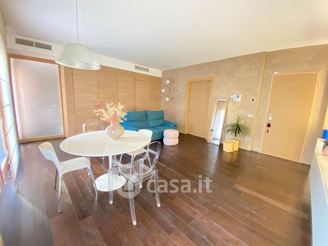 Appartamento in residenziale in Via Arnolfo