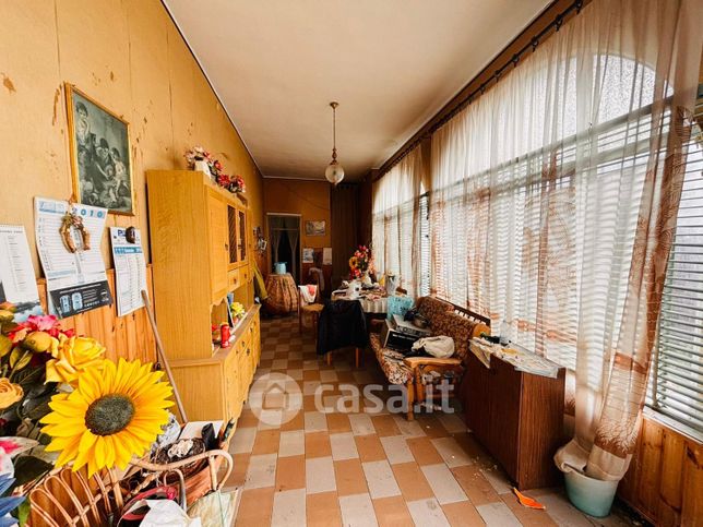 Casa indipendente in residenziale in Viale Matteotti 12