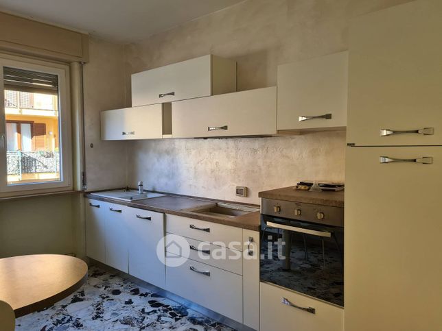 Appartamento in residenziale in Viale Cesare Battisti