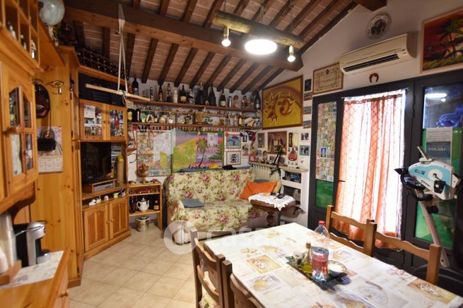 Casa indipendente in residenziale in Via Tosco Romagnola 908