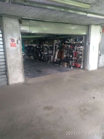 Garage/posto auto in residenziale in Via Antica Giardini