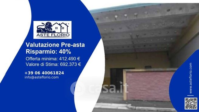 Capannone in commerciale in Via delle Mele