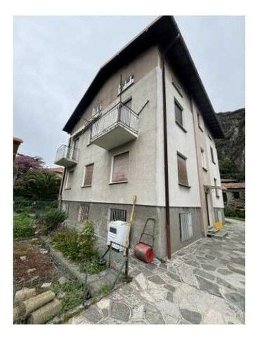 Appartamento in residenziale in Via Duca D'Aosta 26