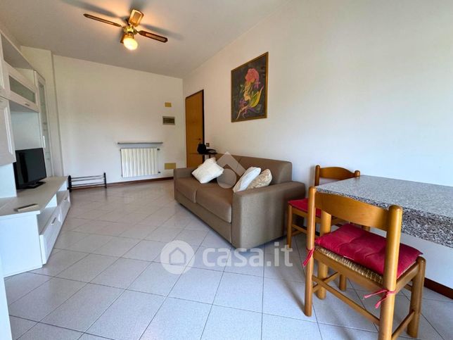 Appartamento in residenziale in Via Trentino 10
