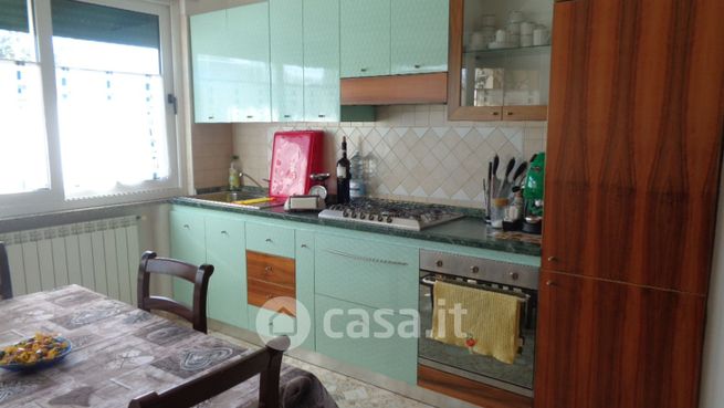 Appartamento in residenziale in Via Frontale