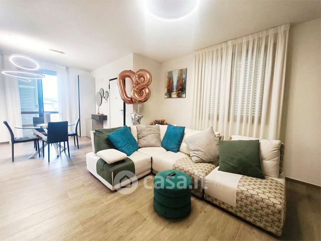 Appartamento in residenziale in Via di Melone