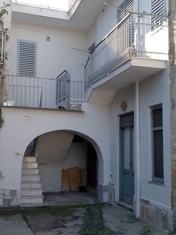 Appartamento in residenziale in Via Nazario Sauro