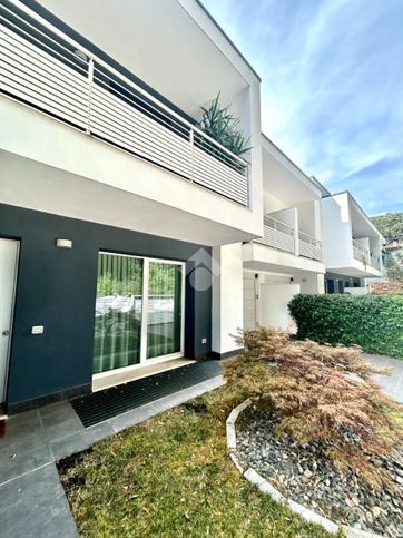 Villetta a schiera in residenziale in Via Magenta