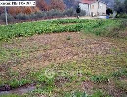 Terreno agricolo in commerciale in 