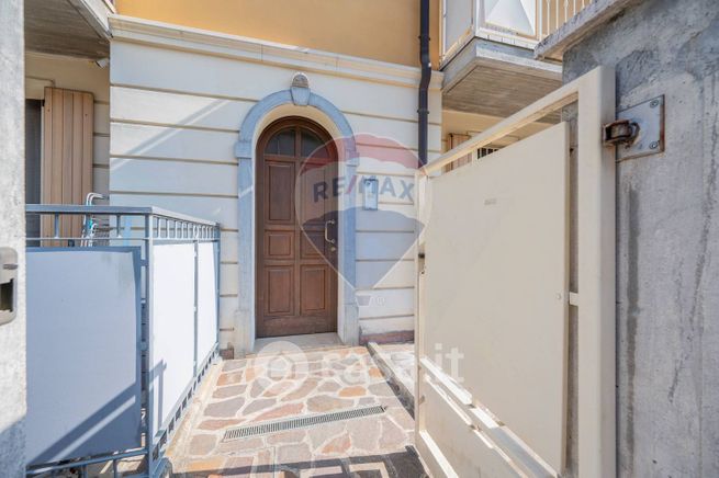 Appartamento in residenziale in Via Manfrassina 49