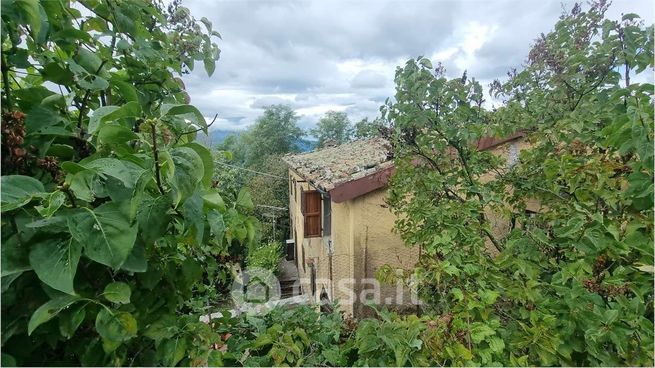 Casa bi/trifamiliare in residenziale in Strada Comunale Campori Chiozza 71