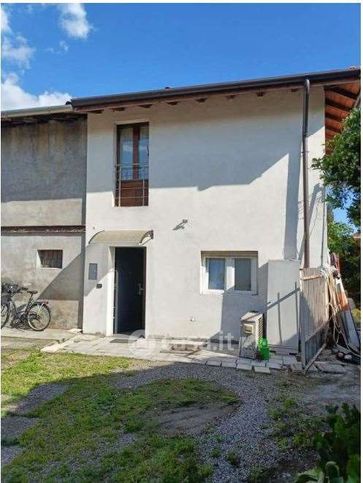 Casa indipendente in residenziale in Via San Bernardo 2