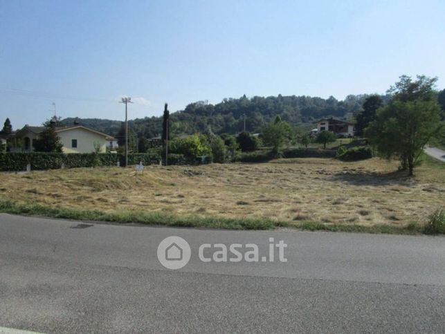 Terreno agricolo in commerciale in Via dei Pascoli