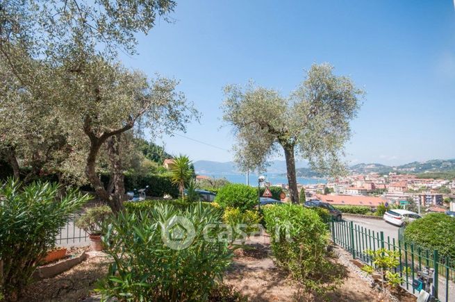 Appartamento in residenziale in Via Carbognano 3 ° Traversa 11
