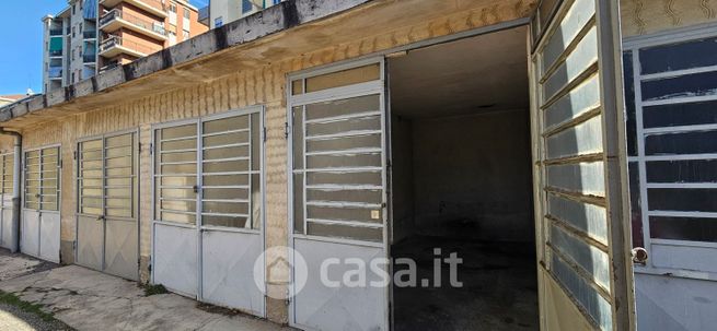 Box/posto auto in residenziale in Via Lanzo 145