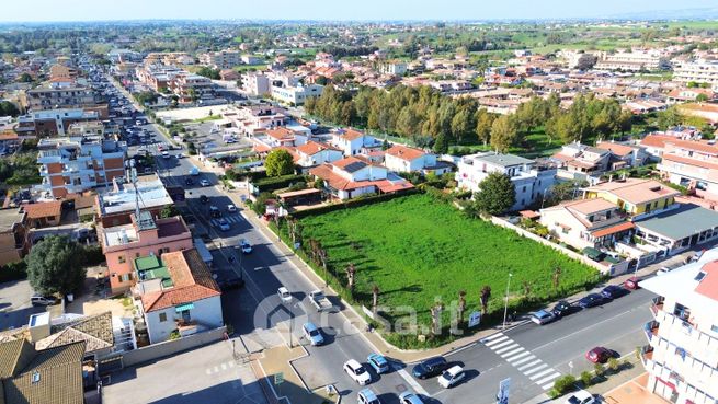 Terreno edificabile in residenziale in Lungomare degli Ardeatini