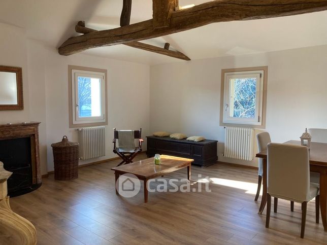 Appartamento in residenziale in Via Provinciale 32