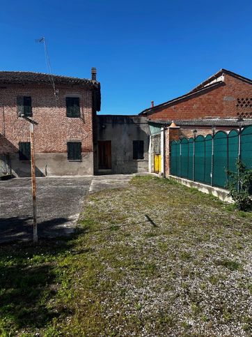 Villetta a schiera in residenziale in Via Mazzini 30