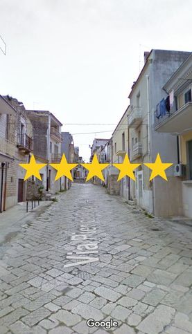 Appartamento in residenziale in Via Pier delle Vigne