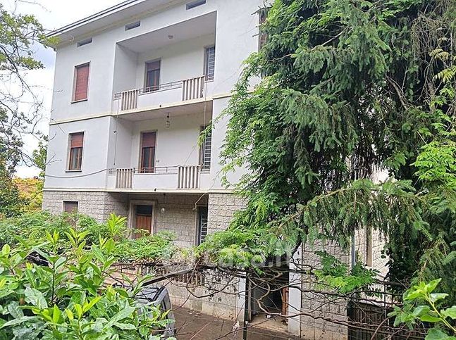 Casa indipendente in residenziale in Strada Castiglione Ugolino