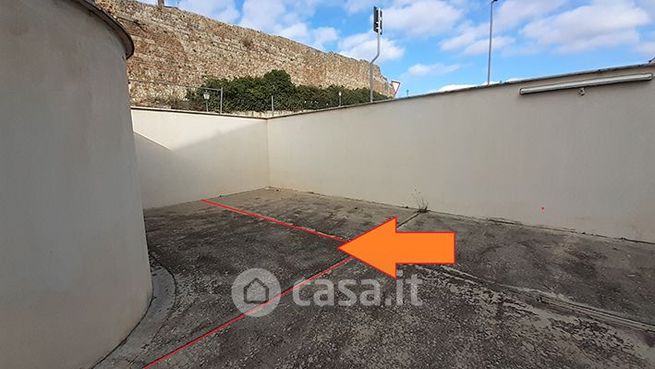 Garage/posto auto in residenziale in Via Chiassarelli 4