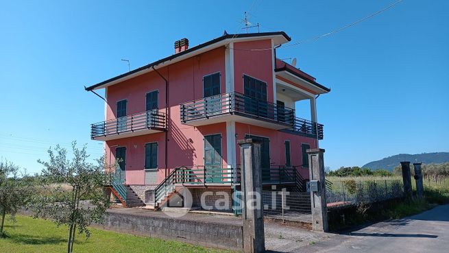 Appartamento in residenziale in Via Borgolo