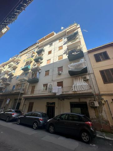 Appartamento in residenziale in Via Matteo Silvaggio 5
