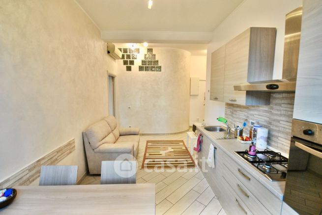 Appartamento in residenziale in Via Francesco Primaticcio 184