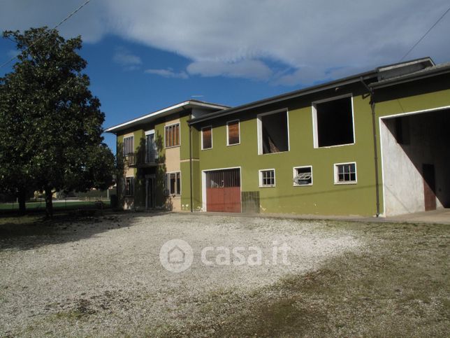 Rustico/casale in residenziale in Via Crosariole