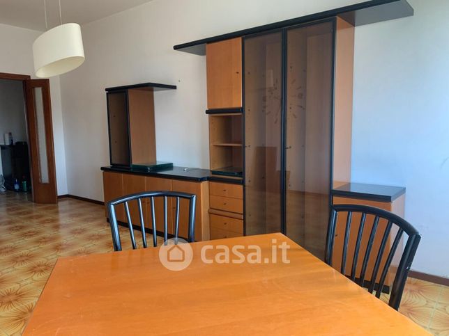 Appartamento in residenziale in Via Friuli