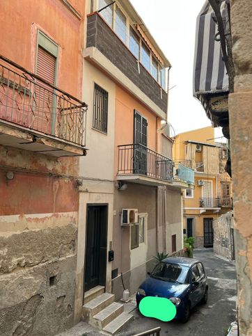 Casa indipendente in residenziale in Via Erodico 28