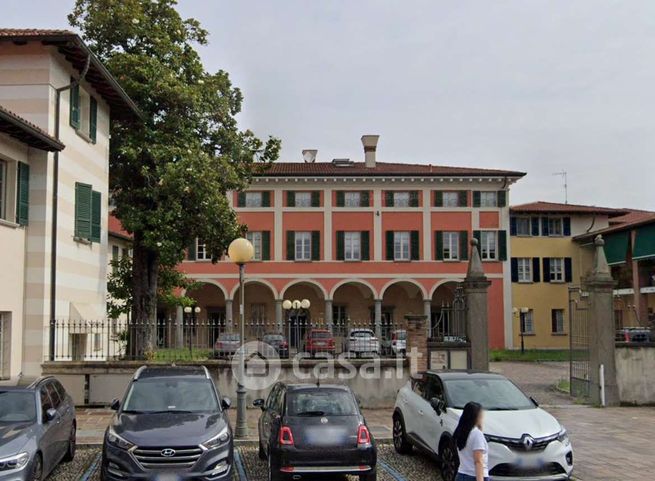 Ufficio in commerciale in Largo C. Cattaneo