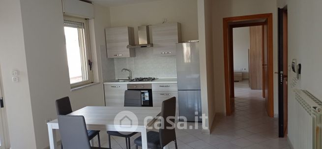 Appartamento in residenziale in Via Cimarosa