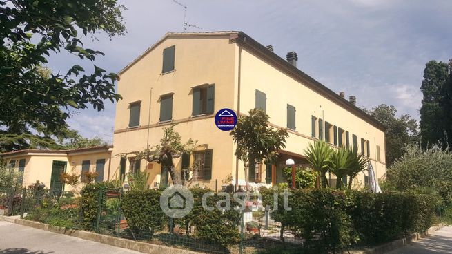 Appartamento in residenziale in Via Serra 23