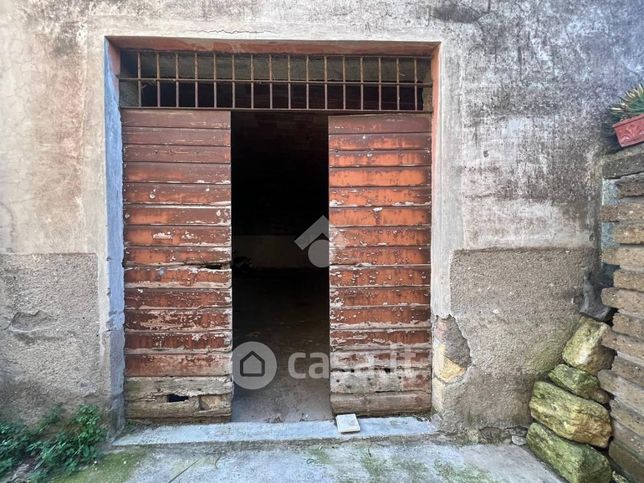 Garage/posto auto in residenziale in Vicolo Storto 34