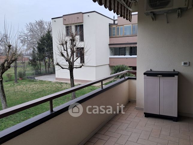 Appartamento in residenziale in Via E. Pierantoni 15