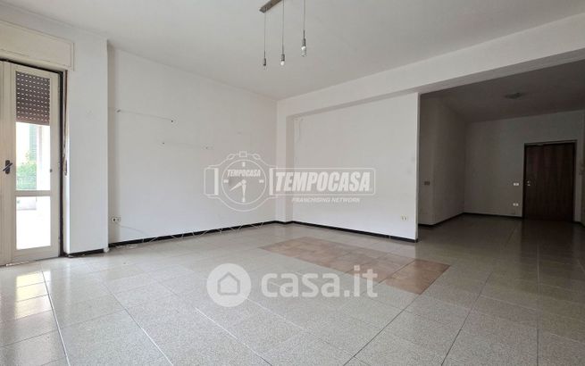 Appartamento in residenziale in Via Giovanni da Campione 24