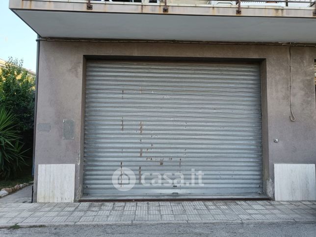 Garage/posto auto in residenziale in Via Giovanni Caboto