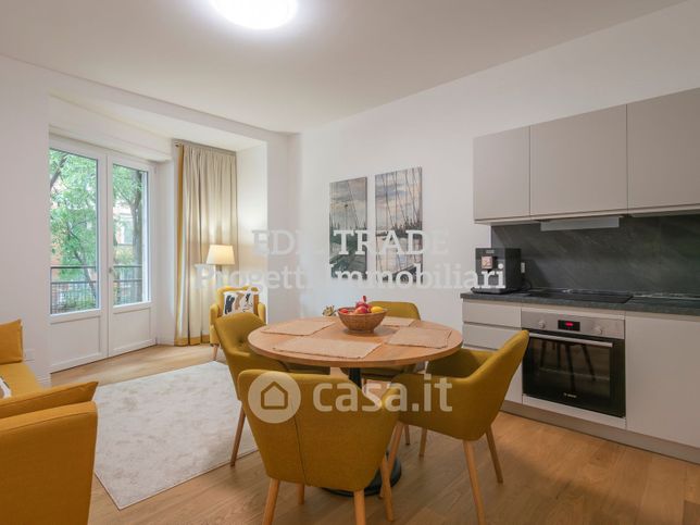 Appartamento in residenziale in Via Castel Morrone 2/B